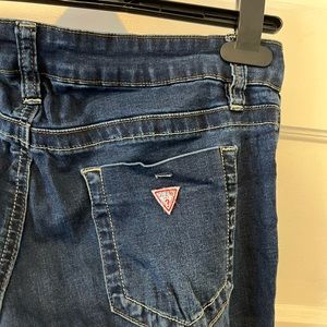 Guess Jeans Logo Size 27